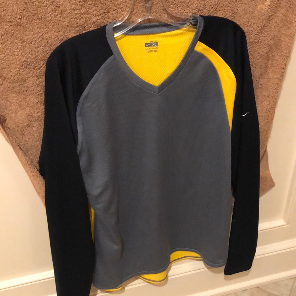 Nike Dry Fit XL shirt.  NWT.